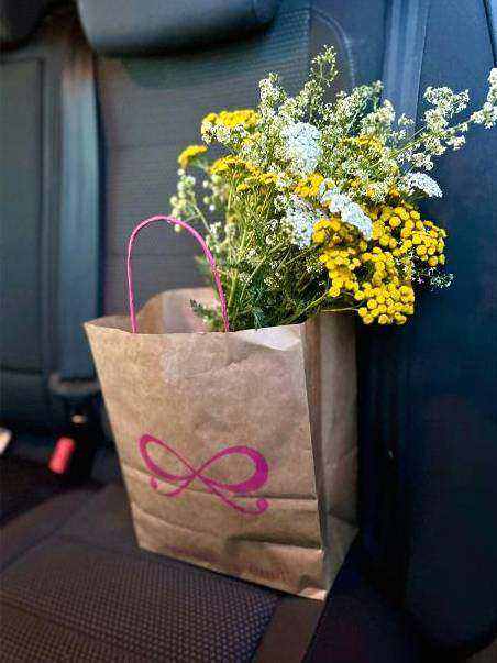 Bright seasonal bouquet